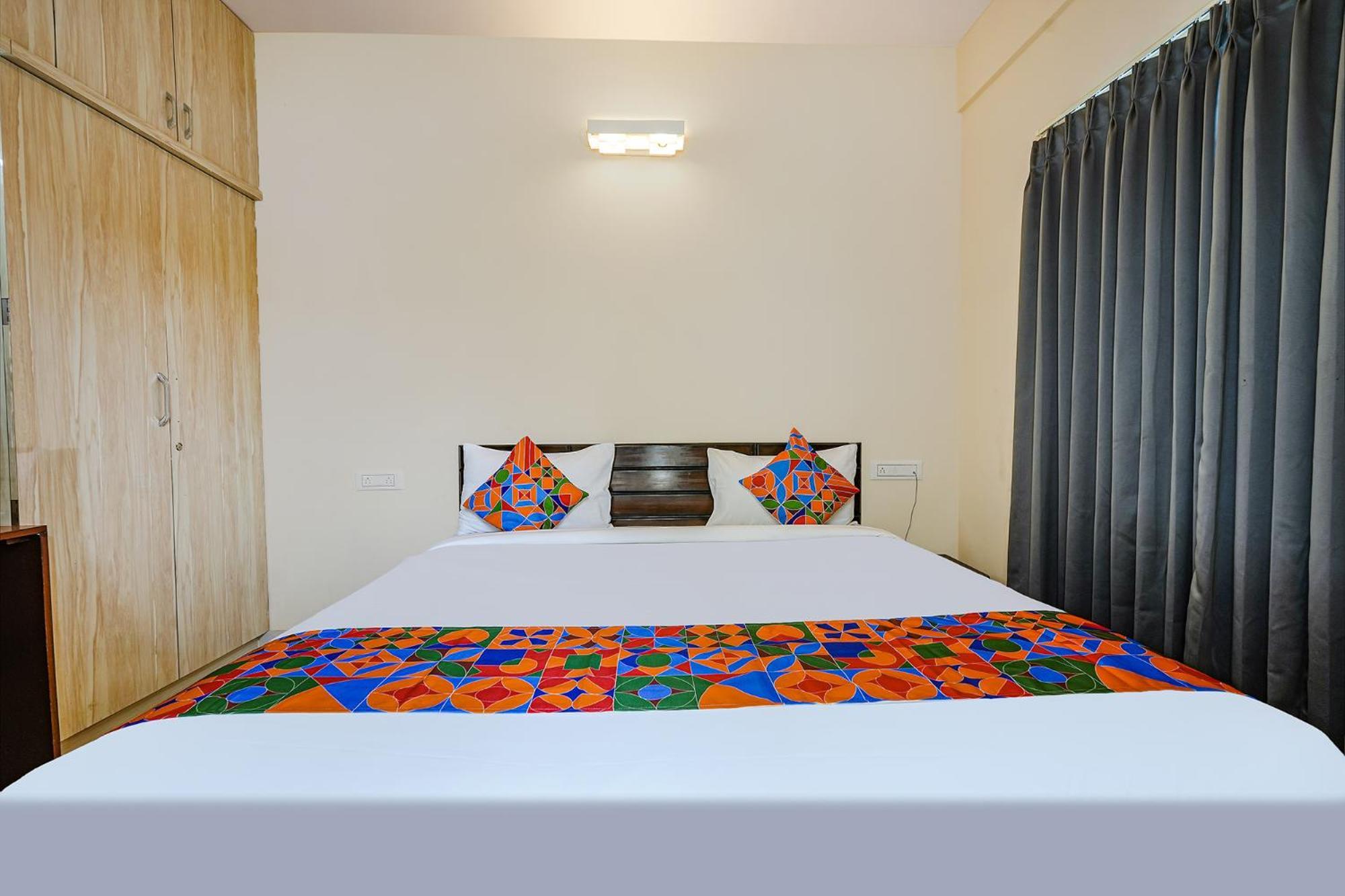 Fabhotel Crystal Suites Бангалор Экстерьер фото