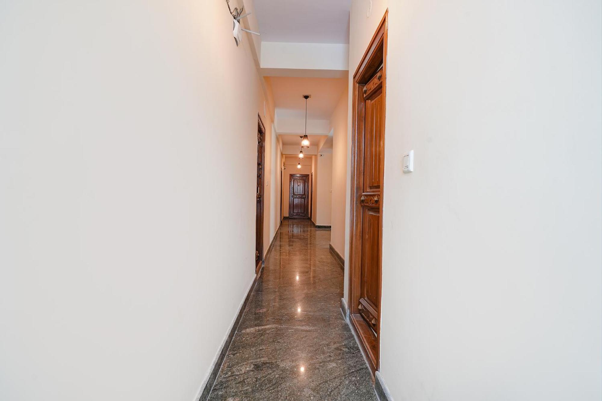 Fabhotel Crystal Suites Бангалор Экстерьер фото